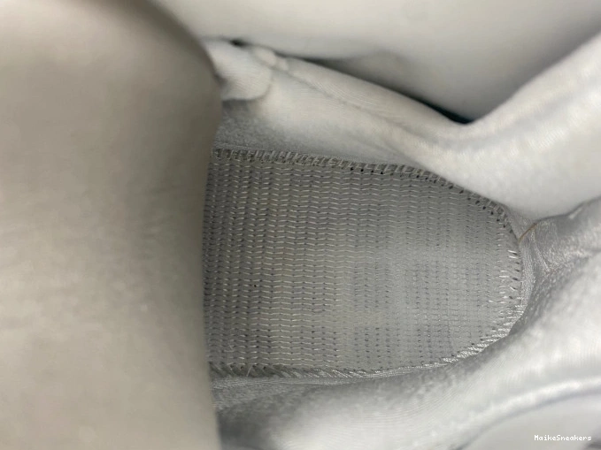 MaikeSneakers AA1239-135 Jordan White Retro 8 OVO 0725